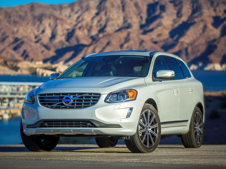  Volvo XC60 T6 2013 года  (US) (фото 2 из 6)